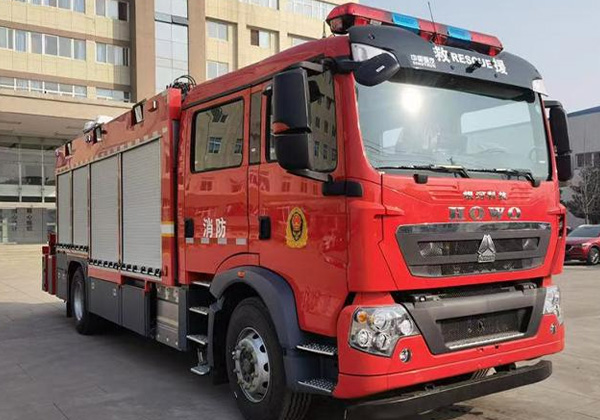 照明消防车