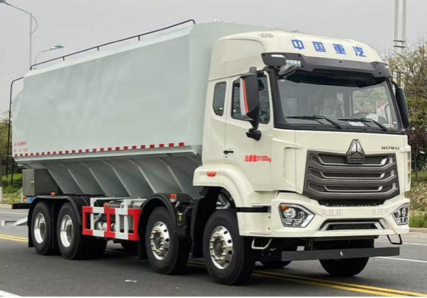 散装饲料运输车